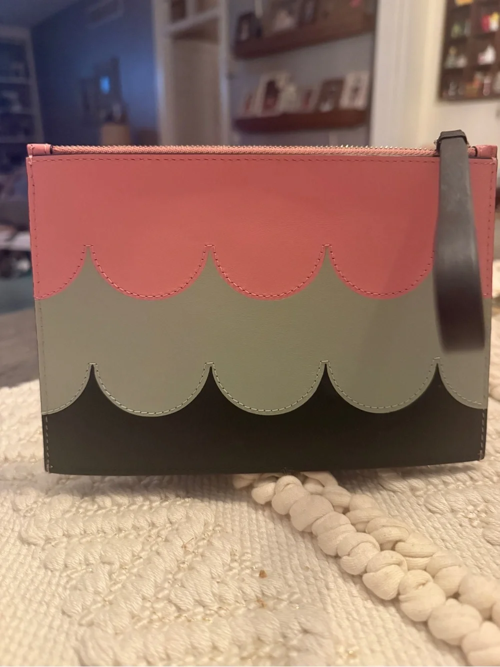 Kate Spade New York Scallop Colorblock Leather Wristlet Clutch, nwot